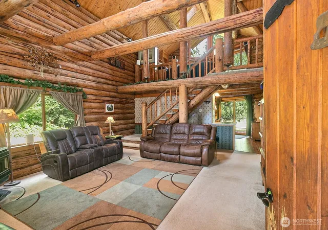 Photo 3 of Sale Pending at 8643 Winslow Dr Sw, Olympia, WA 98512 | MLS# NWM2529311 | Listing updated on 2026-09-30