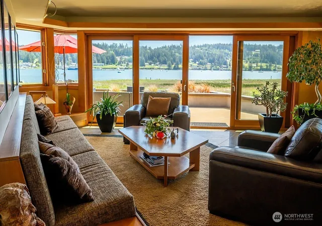 Photo 4 of Single family home for sale at 2000 Bayshore Rd, Lopez Island, WA 98261 | MLS# NWM2529315 | Listing updated on 2026-09-21