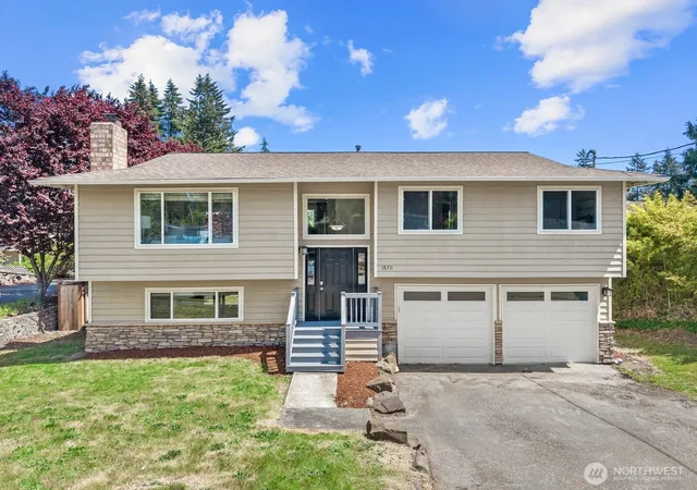 Photo 1 of Single family home for sale at 18711 64th Avenue W, Lynnwood, WA 98037 | MLS# NWM2529373 | Listing updated on 2026-09-21