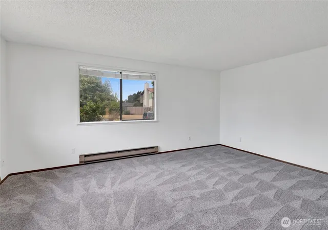 Photo 2 of Sale Pending at 968 Sw Kingma Ct, Oak Harbor, WA 98277 | MLS# NWM2529417 | Listing updated on 2026-09-25