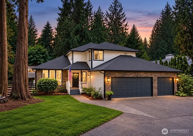 Single family home for sale at 36831 249th Avenue SE, Enumclaw, WA 98022 | MLS# NWM2529460