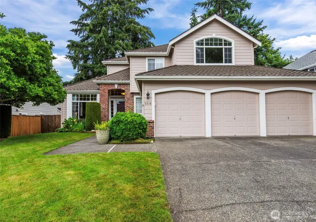 Photo 1 of Single family home for sale at 5310 Olive Ave Se, Auburn, WA 98092 | MLS# NWM2529476 | Listing updated on 2026-09-21