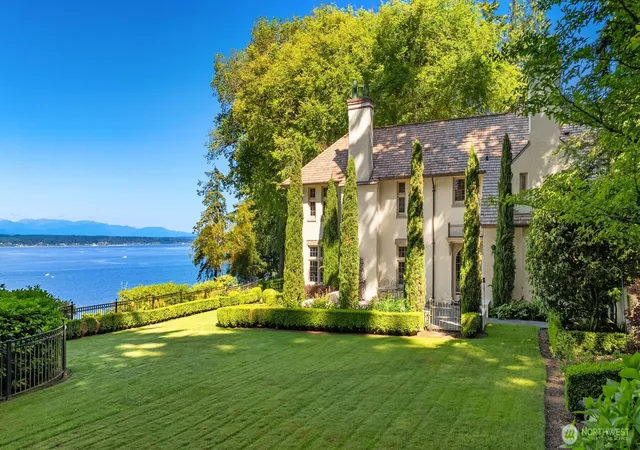 Photo 3 of Mansion for sale at 83 Olympic Dr Nw, Shoreline, WA 98177 | MLS# NWM2529482 | Listing updated on 2026-09-21