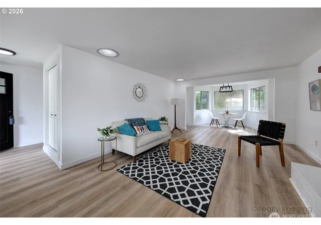 Photo 2 of Single family home for sale at 1060 Cowlitz View Ct Nw, Castle Rock, WA 98611 | MLS# NWM2529537 | Listing updated on 2026-09-25
