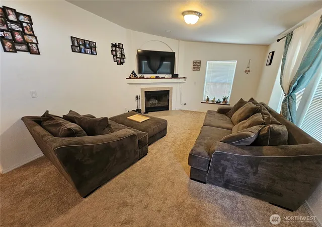 Photo 3 of Manufactured home for sale at 114 E 7th Street, Lind, WA 99341 | MLS# NWM2529556 | Listing updated on 2026-09-21