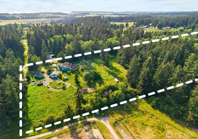 Photo 2 of Single family home for sale at 751 Hazzle Ct, Coupeville, WA 98239 | MLS# NWM2529574 | Listing updated on 2026-09-29