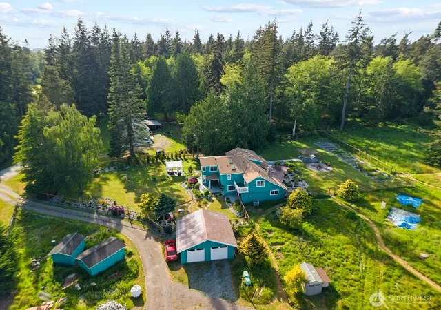 Photo 3 of Single family home for sale at 751 Hazzle Ct, Coupeville, WA 98239 | MLS# NWM2529574 | Listing updated on 2026-09-29