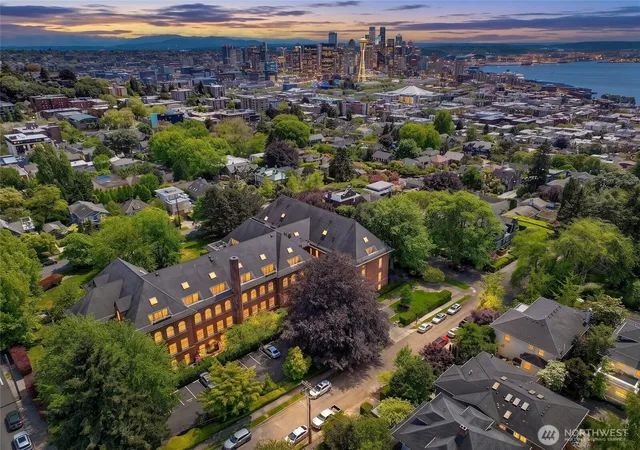 Photo 3 of Condo for sale at 1401 5th Avenue W #306, Seattle, WA 98119 | MLS# NWM2529588 | Listing updated on 2026-09-29