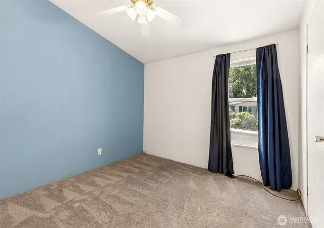 Photo 4 of Manufactured home for sale at 10702 63rd Street E #36B, Puyallup, WA 98372 | MLS# NWM2529624 | Listing updated on 2026-10-01