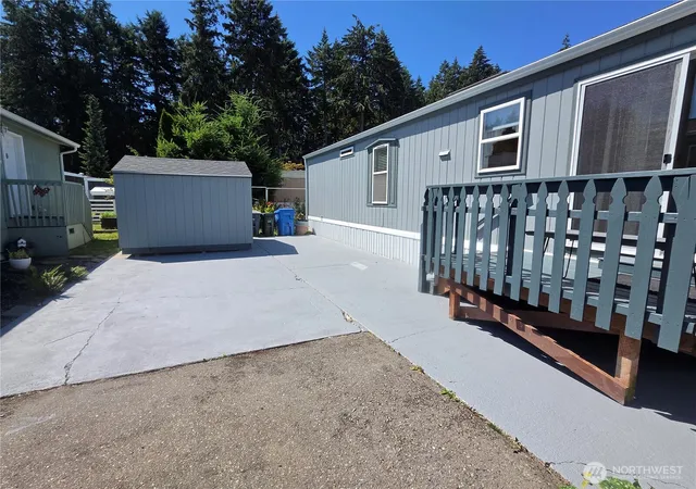 Photo 3 of Manufactured home for sale at 3702 Hunt St Nw #30, Gig Harbor, WA 98335 | MLS# NWM2529662 | Listing updated on 2026-09-28