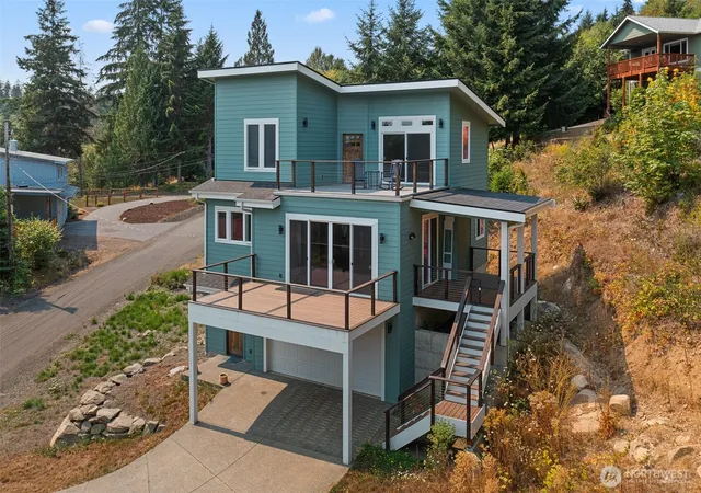 Photo 1 of Single family home for sale at 41 N Mardell Ave, Hoodsport, WA 98548 | MLS# NWM2529728 | Listing updated on 2026-09-21