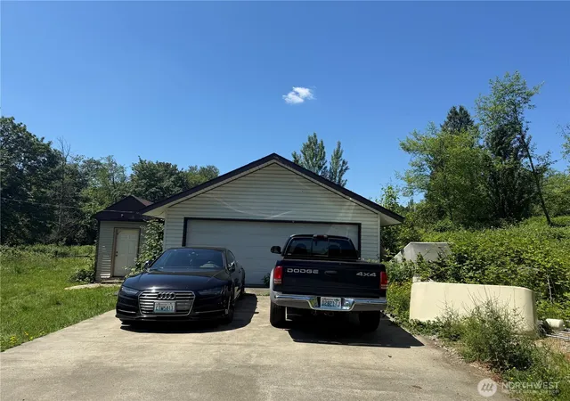 Photo 3 of Sale Pending at 13223 84th Avenue S, Seattle, WA 98178 | MLS# NWM2529741 | Listing updated on 2026-09-25