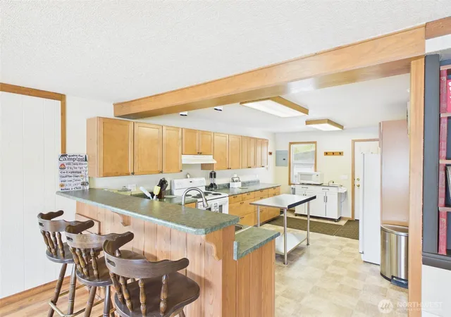 Photo 3 of Single family home for sale at 6 Marions Cvs Rd, Republic, WA 99166 | MLS# NWM2529771 | Listing updated on 2026-09-21