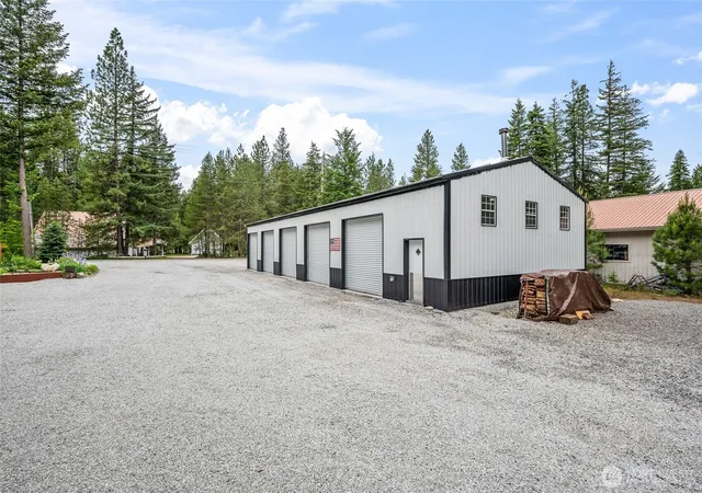 Photo 3 of Single family home for sale at 2630 Cottonwoood Ln, Leavenworth, WA 98826 | MLS# NWM2529812 | Listing updated on 2026-09-21