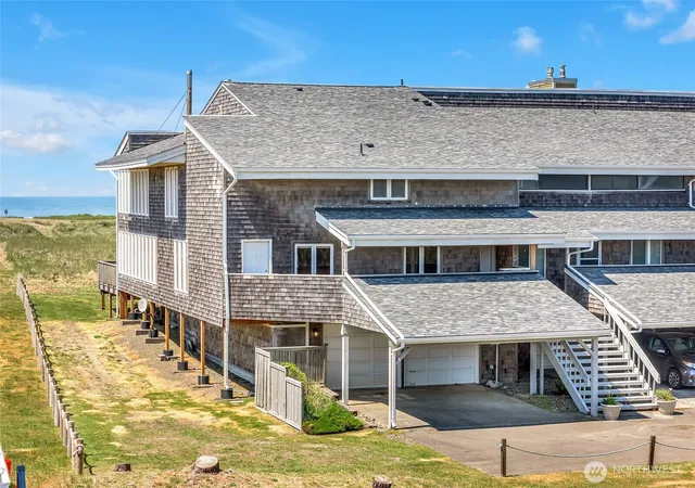 Photo 3 of Condo for sale at 35601 G St #1, Ocean Park, WA 98640 | MLS# NWM2529864 | Listing updated on 2026-09-21