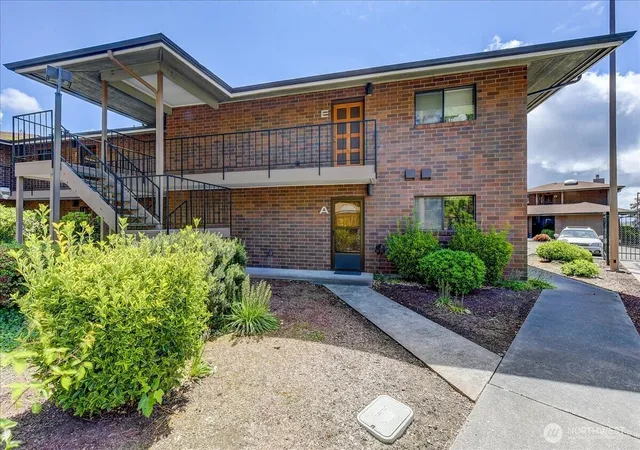 Photo 3 of Condo for sale at 8106 53rd Avenue W #A, Mukilteo, WA 98275 | MLS# NWM2529900 | Listing updated on 2026-10-01