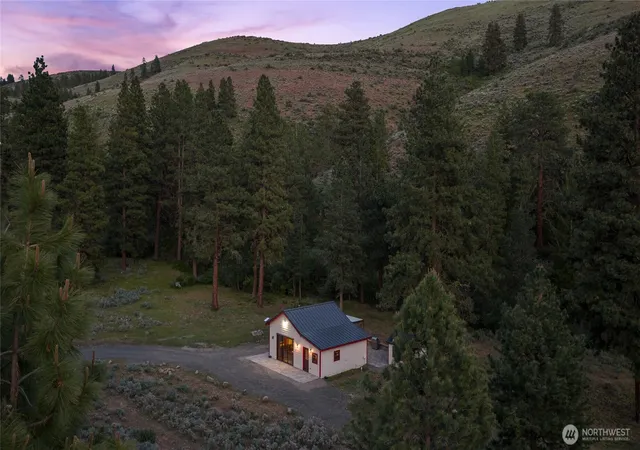 Photo 3 of Single family home for sale at 6750 Secret Cyn Rd, Ellensburg, WA 98926 | MLS# NWM2529903 | Listing updated on 2026-09-21