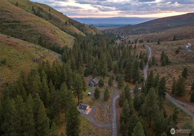 Photo 4 of Single family home for sale at 6750 Secret Cyn Rd, Ellensburg, WA 98926 | MLS# NWM2529903 | Listing updated on 2026-09-21