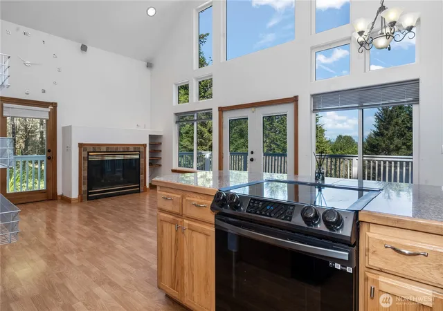 Photo 3 of Single family home for sale at 110 E Glacier Crst Rd, Grapeview, WA 98546 | MLS# NWM2529984 | Listing updated on 2026-09-28