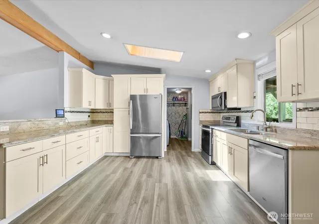 Photo 3 of Sale Pending at 30613 Ne 183rd Street, Duvall, WA 98019 | MLS# NWM2530065 | Listing updated on 2026-09-21