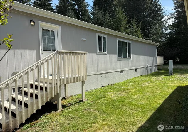 Photo 3 of Manufactured home for sale at 77 Clemons Rd #105, Montesano, WA 98563 | MLS# NWM2530095 | Listing updated on 2026-09-21