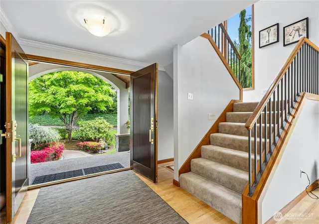Photo 4 of Single family home for sale at 20005 NE 42nd Street, Sammamish, WA 98074 | MLS# NWM2530140 | Listing updated on 2026-10-01