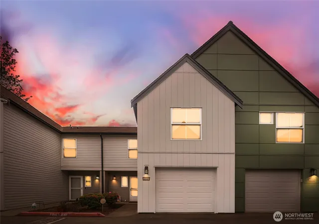 Photo 2 of Sale Pending at 6711 S 239th Place #N102, Kent, WA 98032 | MLS# NWM2530141 | Listing updated on 2026-10-01