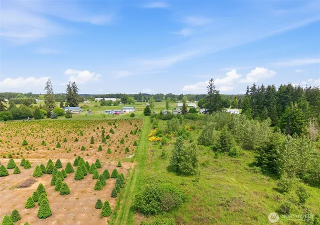 Photo 3 of Sale Pending at 2 Shiloh Rd, Winlock, WA 98596 | MLS# NWM2530159 | Listing updated on 2026-09-25