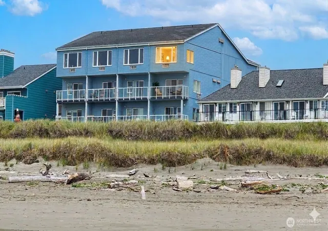 Photo 1 of Condo for sale at 1335 Ocean Shrs Blvd Sw #S51, Ocean Shores, WA 98569 | MLS# NWM2530279 | Listing updated on 2026-09-21