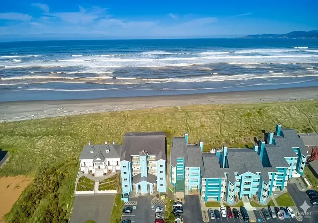 Photo 3 of Condo for sale at 1335 Ocean Shrs Blvd SW #S51, Ocean Shores, WA 98569 | MLS# NWM2530279 | Listing updated on 2026-09-21