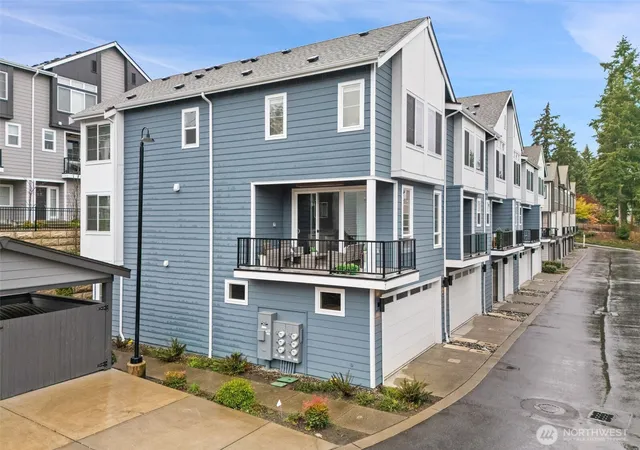 Photo 2 of Townhouse for sale at 18829 67th Drive Ne #6, Kenmore, WA 98028 | MLS# NWM2530345 | Listing updated on 2026-10-02