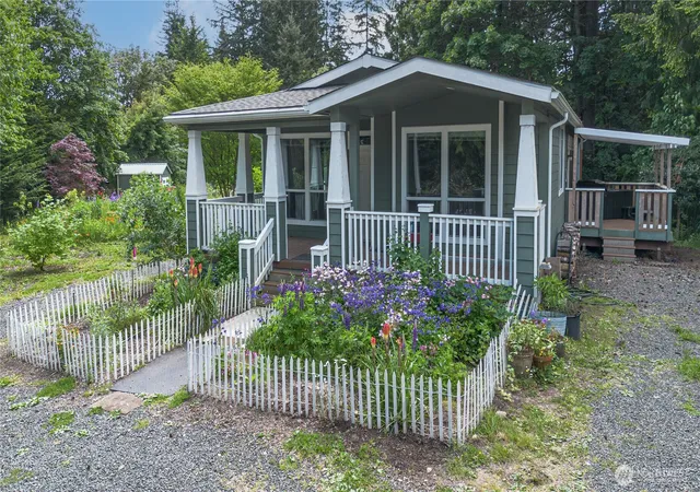 Photo 3 of Manufactured home for sale at 290 Werner Rd, Port Ludlow, WA 98365 | MLS# NWM2530355 | Listing updated on 2026-09-21