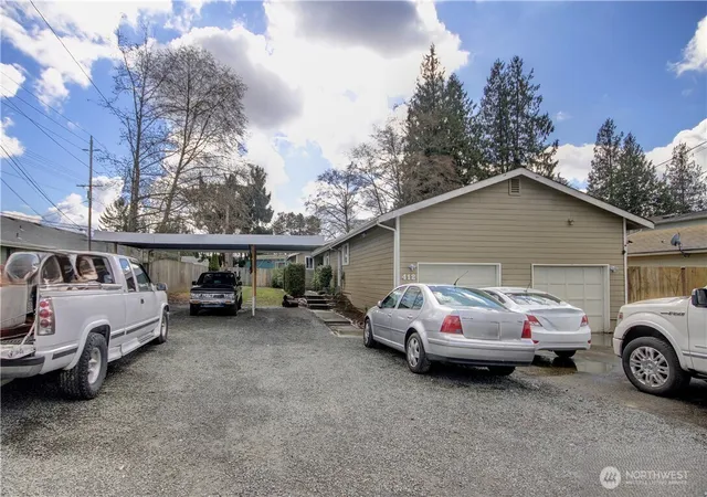 Photo 2 of Multi family home for sale at 412 105th Street Sw, Everett, WA 98204 | MLS# NWM2530416 | Listing updated on 2026-09-21