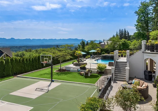 Photo 3 of Mansion for sale at 26408 Ne 70th Street, Redmond, WA 98053 | MLS# NWM2530440 | Listing updated on 2026-09-21