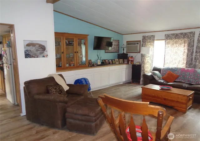 Photo 3 of Manufactured home for sale at 251 Spring Coulee Rd, Okanogan, WA 98840 | MLS# NWM2530520 | Listing updated on 2026-10-01