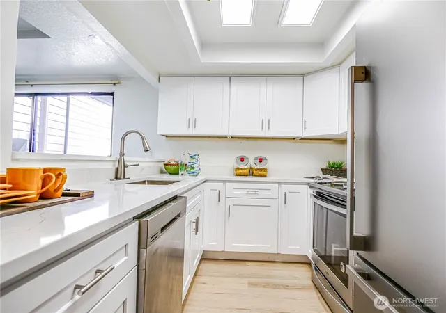 Photo 3 of Townhouse for sale at 8407 18th Avenue W #4-102, Everett, WA 98204 | MLS# NWM2530535 | Listing updated on 2026-09-21