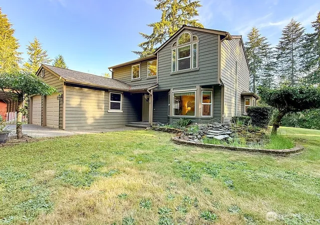 Photo 1 of Single family home for sale at 8610 Long Lake Rd Se, Port Orchard, WA 98367 | MLS# NWM2530581 | Listing updated on 2026-09-21