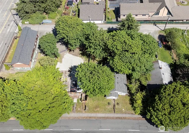 Photo 1 of Single family home for sale at 1909 S Yakima Ave, Tacoma, WA 98405 | MLS# NWM2530687 | Listing updated on 2026-09-21