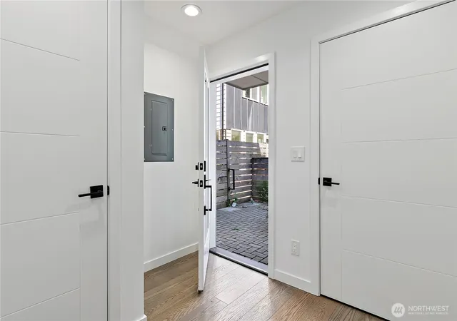 Photo 2 of Townhouse for sale at 919 Nw 56th Street #D, Seattle, WA 98107 | MLS# NWM2530736 | Listing updated on 2026-09-21