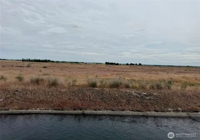 Photo 3 of Land for sale at 0 Rd D Ne, Moses Lake, WA 98837 | MLS# NWM2530773 | Listing updated on 2026-07-08