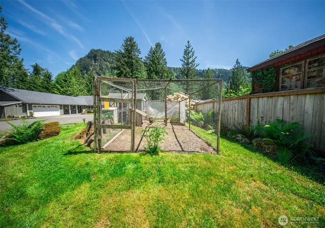Photo 3 of Single family home for sale at 37418 W Lake Walker Dr SE, Enumclaw, WA 98022 | MLS# NWM2530850 | Listing updated on 2026-09-21