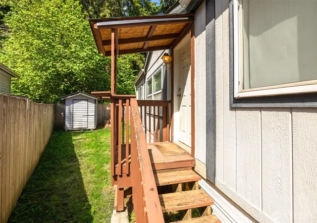 Photo 3 of Manufactured Mobile Home at 28454 SE 168th Avenue #7, Kent, WA 98042 | MLS# NWM2530852 | | Sold on 2026-09-04