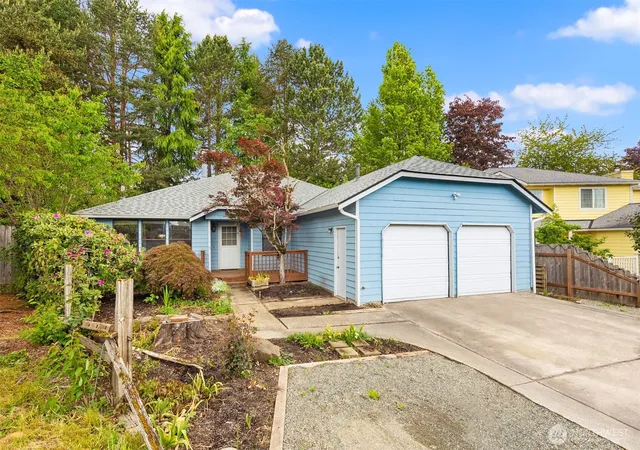 Photo 1 of Single family home for sale at 13014 Se 279th Place, Kent, WA 98030 | MLS# NWM2530923 | Listing updated on 2026-09-26