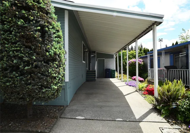 Photo 3 of Manufactured home for sale at 2500 S 370th Street #26, Federal Way, WA 98003 | MLS# NWM2531000 | Listing updated on 2026-09-21