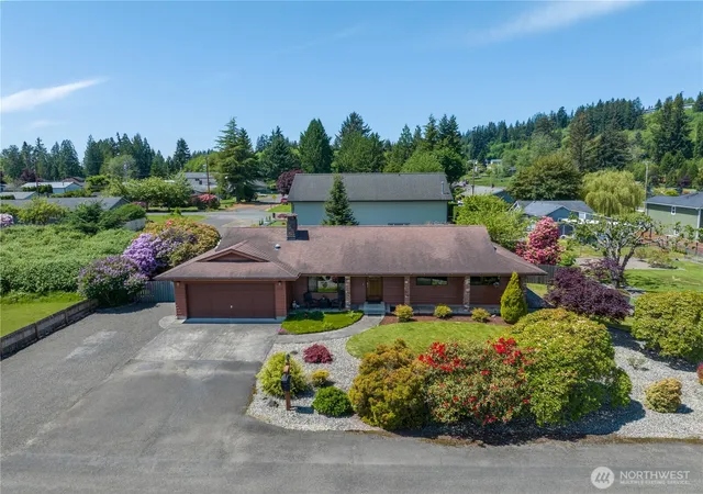 Photo 3 of Contingent at 705 N Glenn St, Montesano, WA 98563 | MLS# NWM2531119 | Listing updated on 2026-09-21