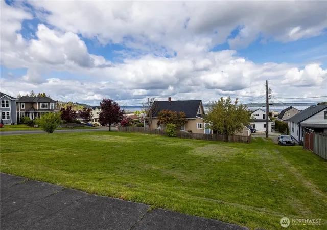 Photo 3 of Land for sale at 2801 N Mccarver St, Tacoma, WA 98403 | MLS# NWM2531143 | Listing updated on 2026-09-25