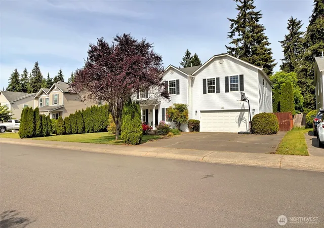Photo 1 of Single family home for sale at 14321 108th Avenue E, Puyallup, WA 98374 | MLS# NWM2531197 | Listing updated on 2026-10-14
