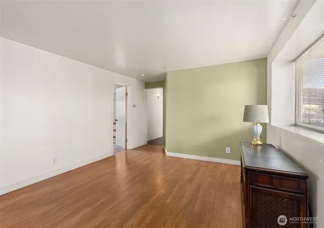 Photo 4 of Single family home for sale at 1214 B St, Centralia, WA 98531 | MLS# NWM2531205 | Listing updated on 2026-09-21