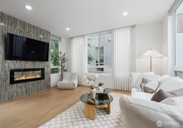 Photo 4 of Townhouse for sale at 8613 23rd Avenue NE #B, Seattle, WA 98115 | MLS# NWM2531221 | Listing updated on 2026-09-21