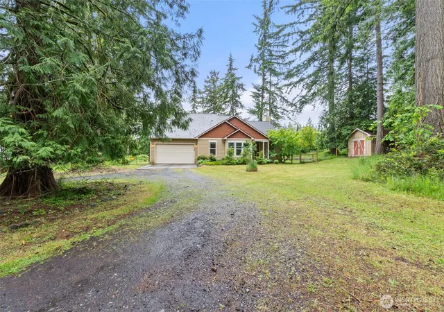 Photo 2 of Single family home for sale at 113 35 Hazel Dr, Chehalis, WA 98532 | MLS# NWM2531225 | Listing updated on 2026-09-25